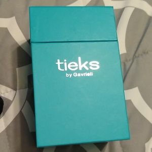 Tieks box